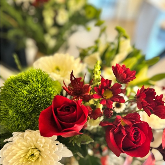 FLYER | like 🫶 to be alerted when I’m on live steam selling or silent - Picture 4 of 15